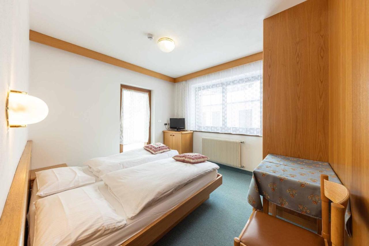 Albergo Arnica Canazei Exterior foto