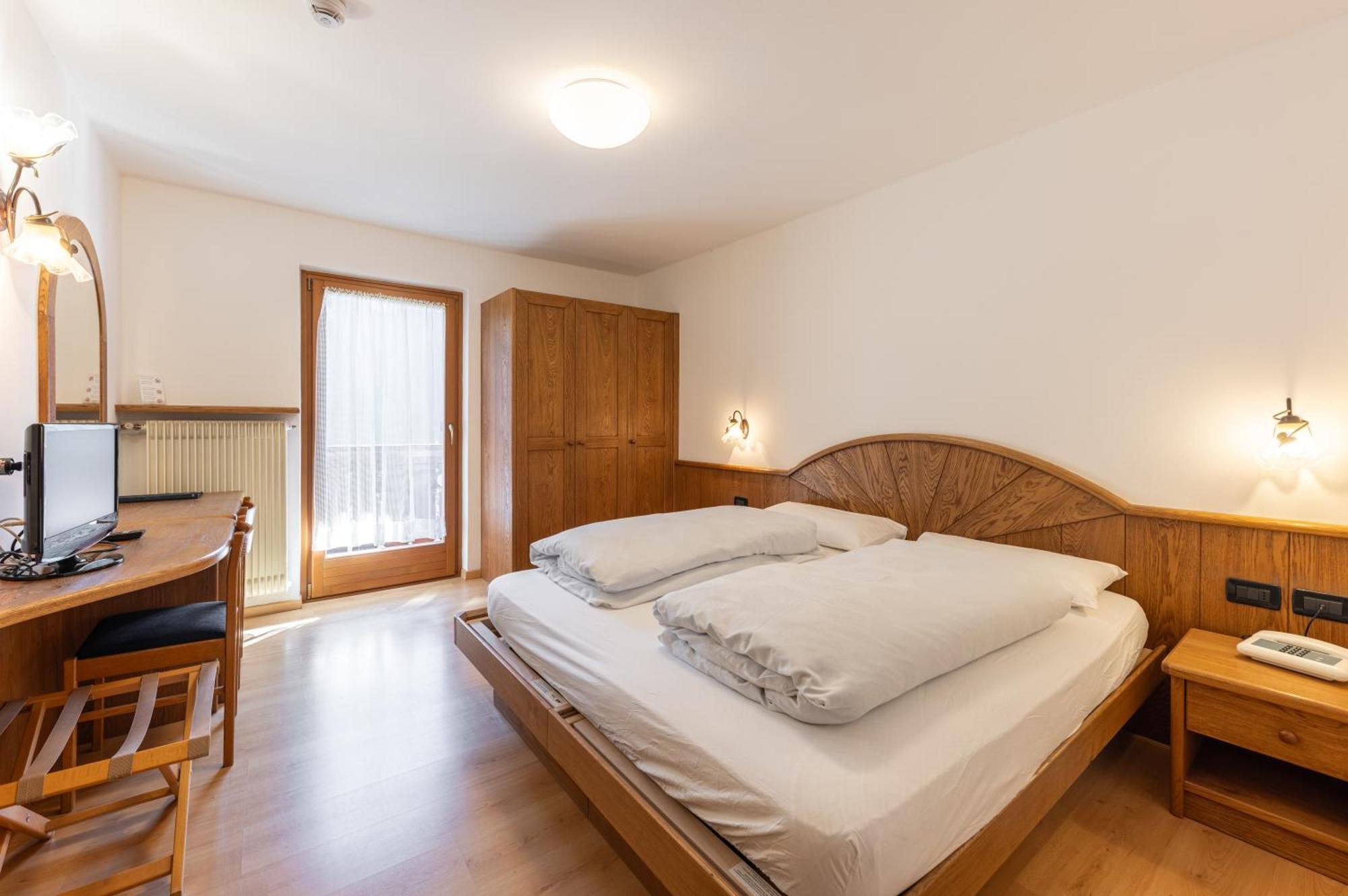 Albergo Arnica Canazei Exterior foto