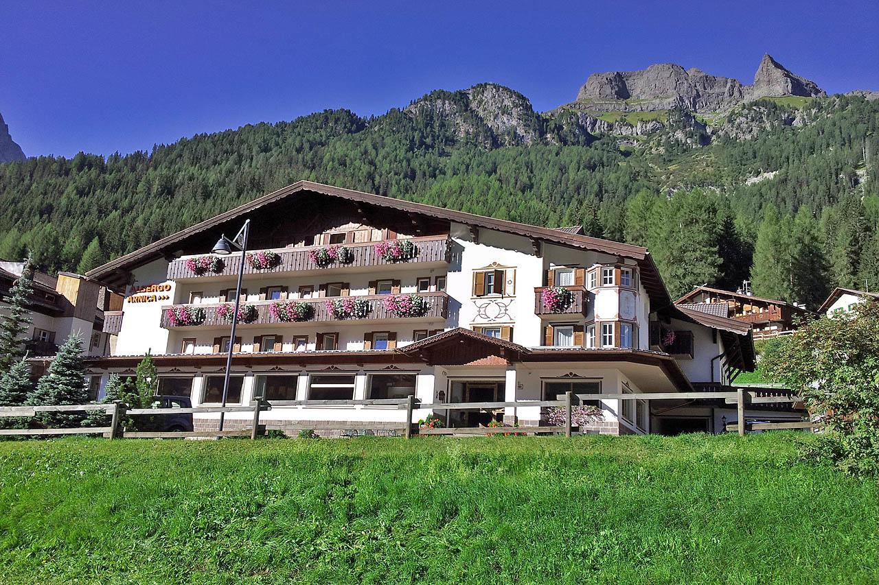 Albergo Arnica Canazei Exterior foto