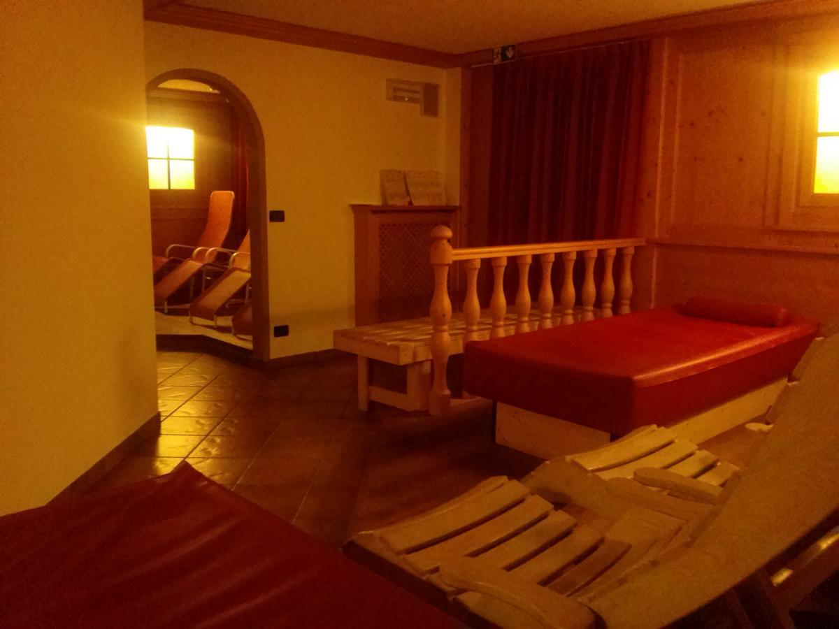 Albergo Arnica Canazei Exterior foto